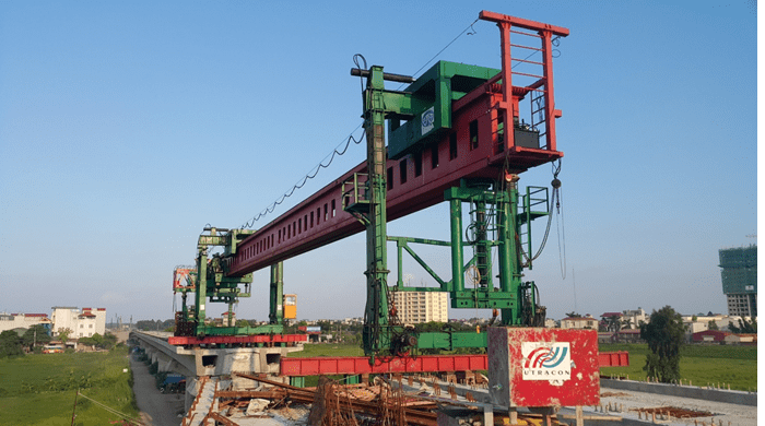 Launching girder